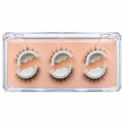 Reusable Self‑Adhesive False Eyelashes – No glue needed, just press  (offer)