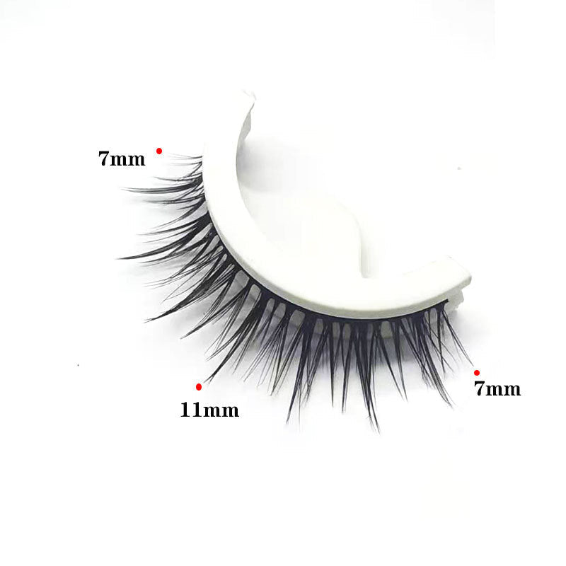 Reusable Self‑Adhesive False Eyelashes – No glue needed, just press  (offer)